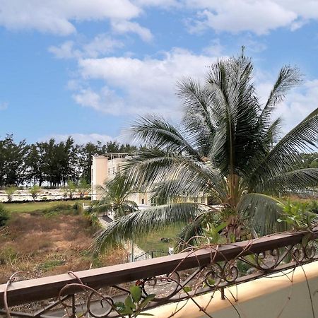 Dreamy Beach View And 5 Mins Walk To Beach - Sunset Lagoon Luxury Lodgings Flic en Flac ภายนอก รูปภาพ