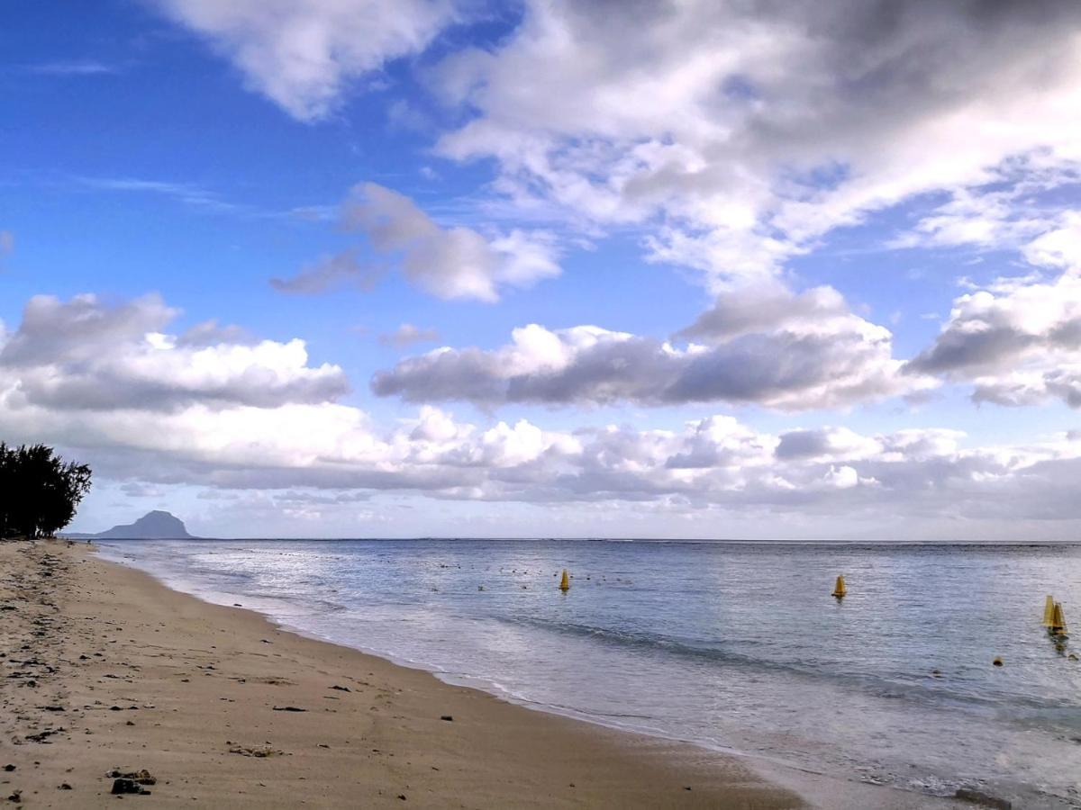 Dreamy Beach View And 5 Mins Walk To Beach - Sunset Lagoon Luxury Lodgings Flic en Flac ภายนอก รูปภาพ